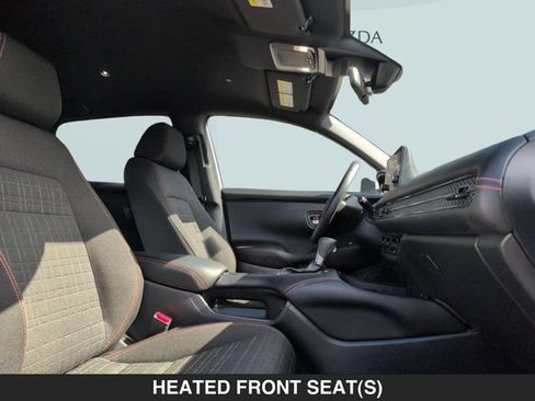 Used 2025 Honda HR-V Sport image 31