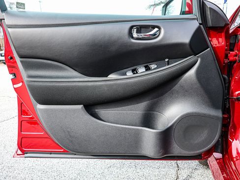 New 2024 Nissan Leaf SV Plus image 33