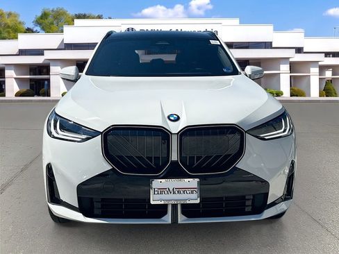 Used 2026 BMW X3 xDrive30i w/ Premium Package AWD/4WD image 2