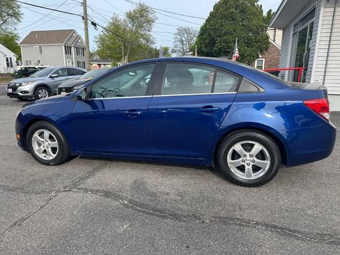 Used 2013 Chevrolet Cruze LT FWD image 7