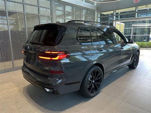New 2026 BMW X7 xDrive40i w/ M Sport Package image 6