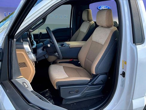 New 2026 Ford F350 XLT image 9