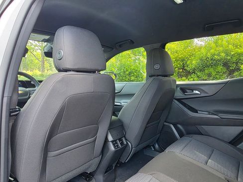 New 2026 Chevrolet Equinox LT w/ Safety and Technology Package FWD image 23