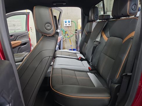 New 2026 GMC Canyon AT4 image 13