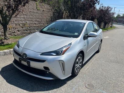 Used 2022 Toyota Prius LE