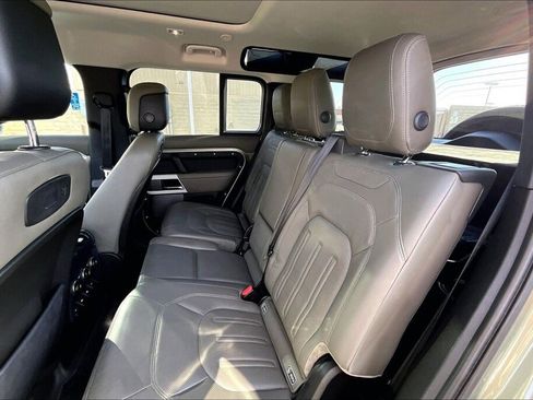 Used 2020 Land Rover Defender 110 HSE image 15