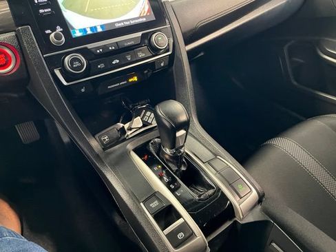 Used 2019 Honda Civic EX image 29