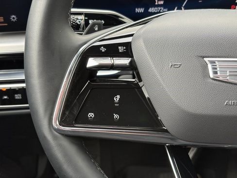 Certified 2024 Cadillac Lyriq Sport w/ LPO, Floor Liner Package AWD/4WD image 20