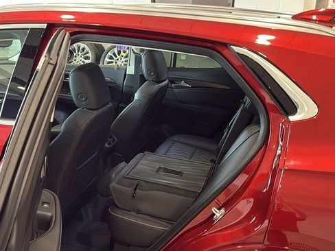 Used 2023 Buick Envision Avenir AWD/4WD image 20