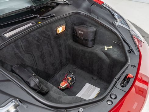 Used 2011 Ferrari 458 Italia Coupe RWD image 33