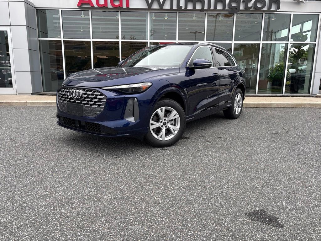 New 2026 Audi Q5 2.0T AWD/4WD image 1
