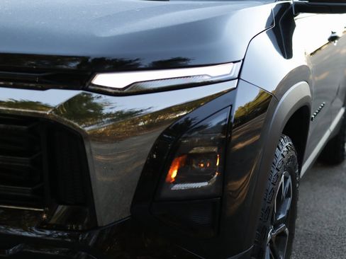 New 2026 Chevrolet Equinox ACTIV w/ Convenience Package III image 46