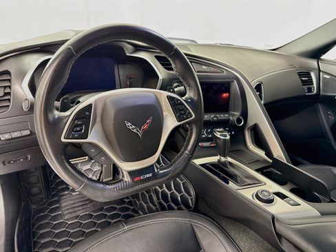 Used 2016 Chevrolet Corvette Z06 w/ 2LZ Preferred Equipment Group RWD image 11