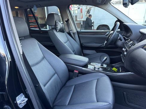 Used 2017 BMW X3 xDrive28i AWD/4WD image 16
