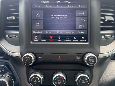 Used 2020 RAM 1500 Big Horn AWD/4WD image 16