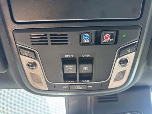 Used 2021 Honda Pilot Black Edition image 16