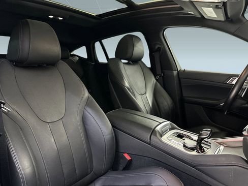 Used 2020 BMW X6 sDrive40i w/ Premium Package image 31