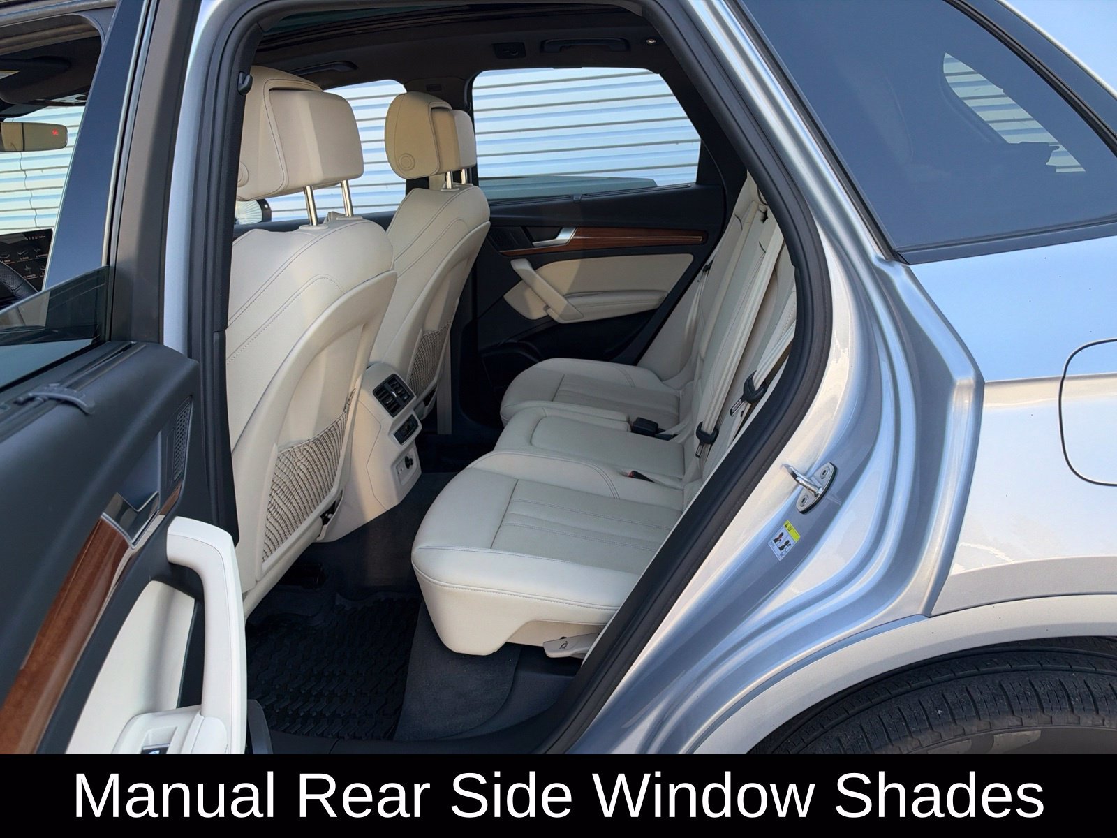 Used 2024 Audi Q5 e Premium Plus w/ Premium Plus Package AWD/4WD image 29
