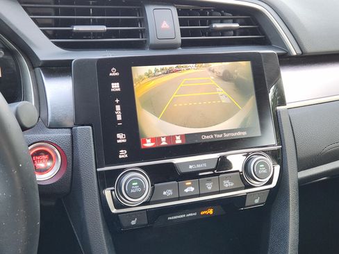 Used 2016 Honda Civic Touring image 12