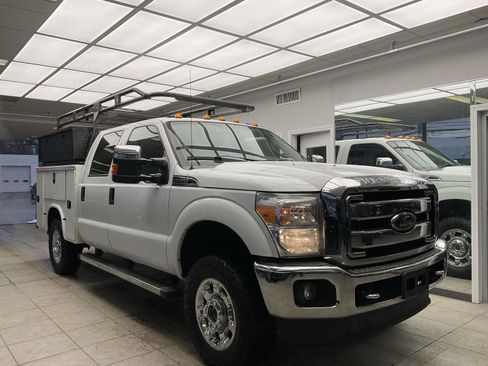 Used 2016 Ford F350 XLT image 1