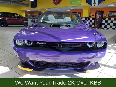 New 2023 Dodge Challenger R/T Scat Pack w/ Plus Package image 5