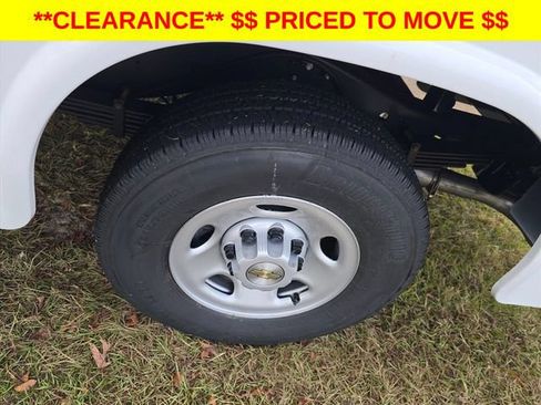 New 2025 Chevrolet Express 3500 w/ Power Convenience Package RWD image 21