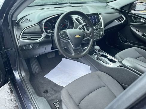 Used 2023 Chevrolet Malibu LT FWD image 10