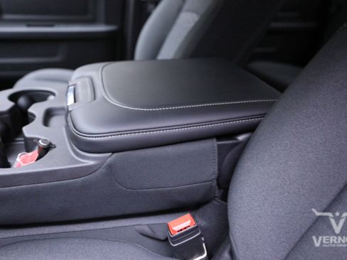 New 2026 RAM 3500 Tradesman image 15