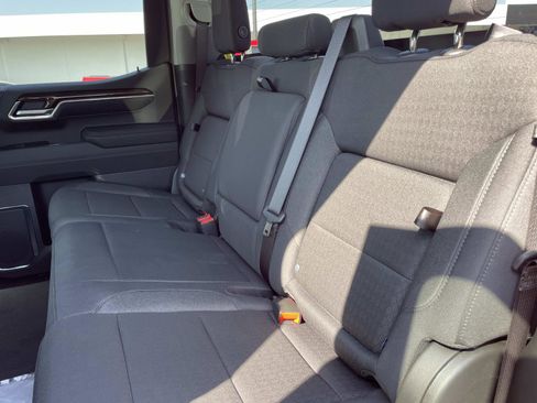 New 2026 GMC Sierra 1500 Elevation image 25