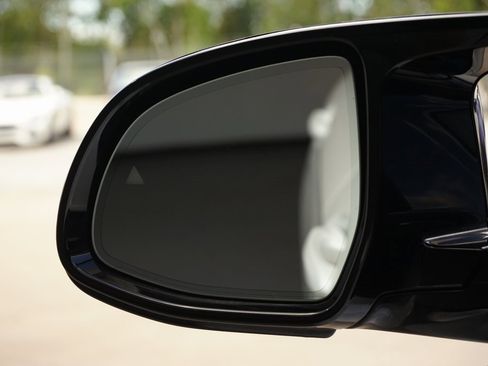 Used 2024 BMW X3 M40i w/ Premium Package image 23