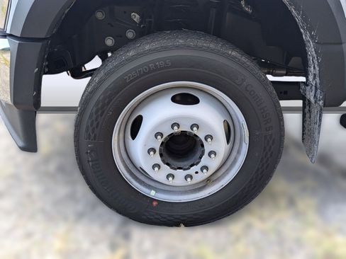 New 2024 Ford F550 2WD Regular Cab Super Duty image 32