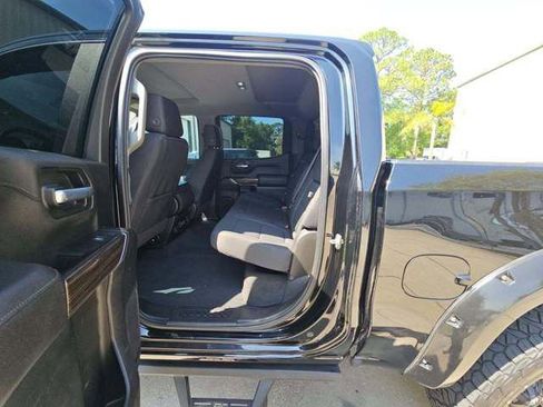 Used 2021 Chevrolet Silverado 1500 RST image 9