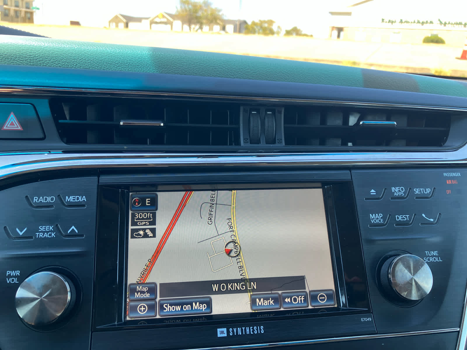 Used 2014 Toyota Avalon Limited FWD image 20