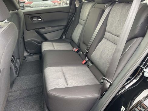 New 2026 Nissan Rogue SV w/ Cold Weather Package AWD/4WD image 16