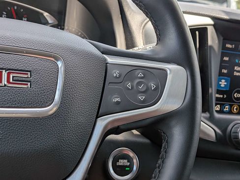 Used 2024 GMC Terrain SLT FWD image 30