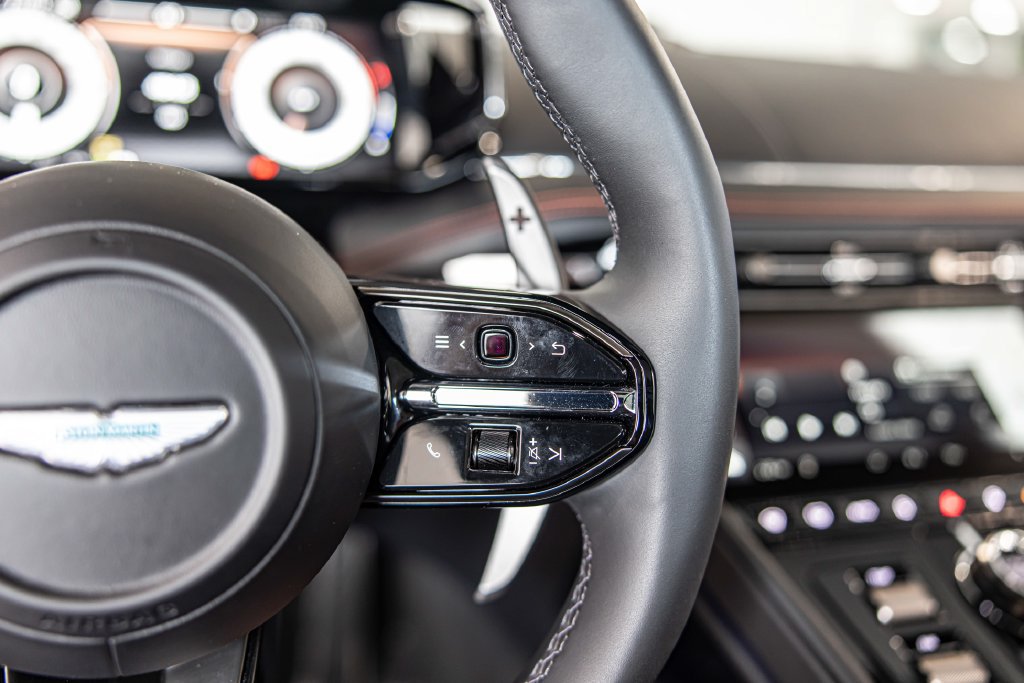 Used 2026 Aston Martin DB12 Coupe RWD image 26