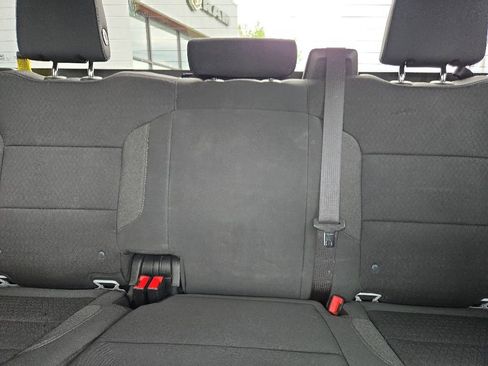 Used 2024 Chevrolet Silverado 2500 LT AWD/4WD image 47