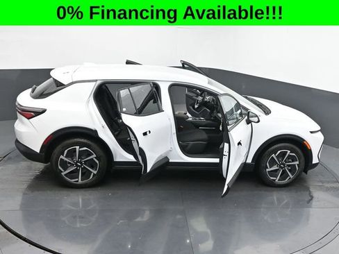 New 2026 Chevrolet Equinox EV LT image 56