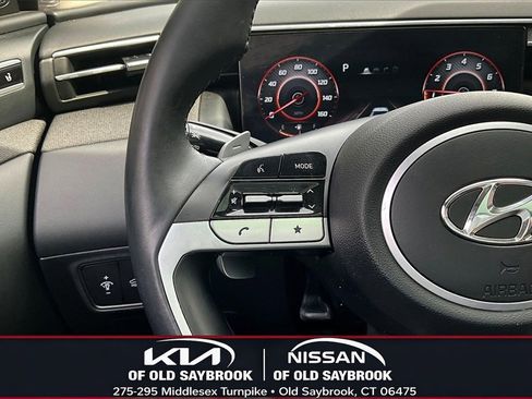 Used 2024 Hyundai Tucson Limited image 11