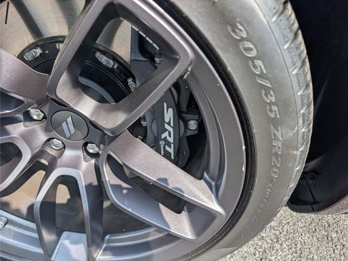 Used 2021 Dodge Challenger R/T Scat Pack RWD image 6