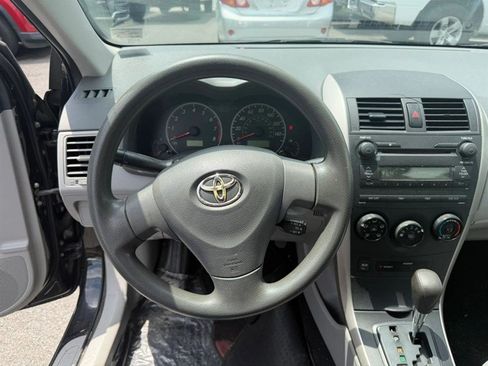 Used 2009 Toyota Corolla FWD image 8