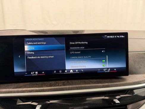 Used 2024 BMW X5 sDrive40i w/ Premium Package image 21