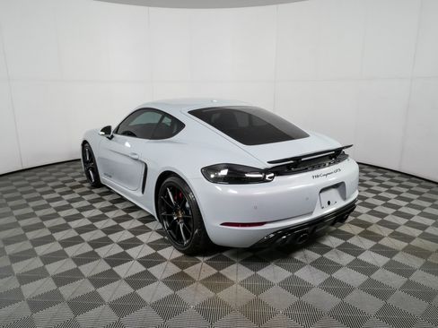 Certified 2025 Porsche 718 Cayman GTS RWD image 3