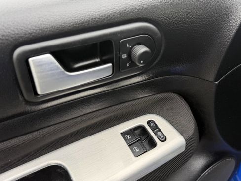 Used 2003 Volkswagen Golf 20th Anniversary image 12