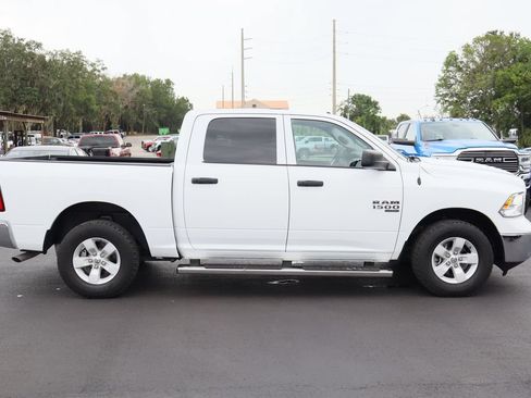 Used 2022 RAM 1500 Classic SLT w/ Electronics Group AWD/4WD image 10