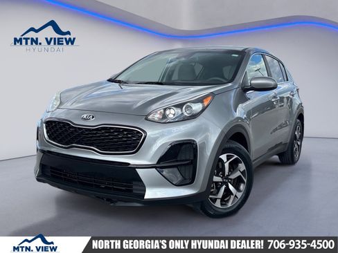 Used 2020 Kia Sportage LX image 1