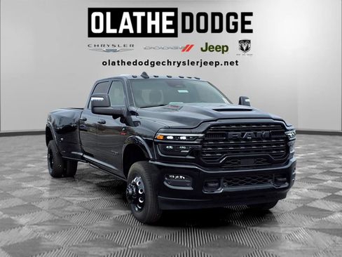 New 2026 RAM 3500 Limited image 33