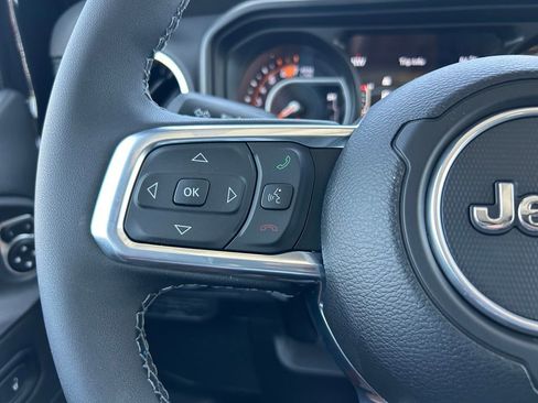 New 2025 Jeep Wrangler Sahara image 42