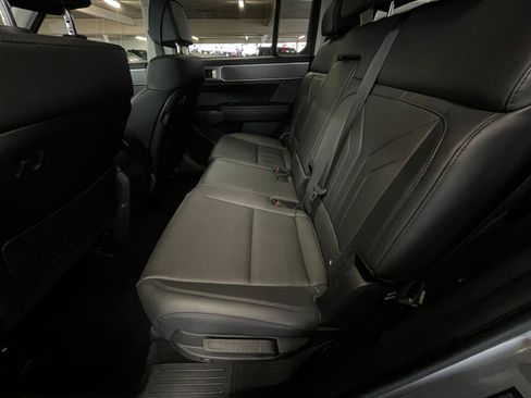 Used 2025 Hyundai Santa Fe SEL image 29