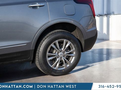 Used 2022 Cadillac XT5 Premium Luxury w/ LPO, Floor Liner Package image 38